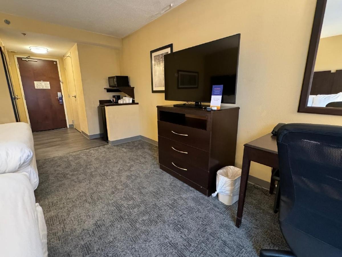 Comfort Inn&Suites Lexington Park Extérieur photo