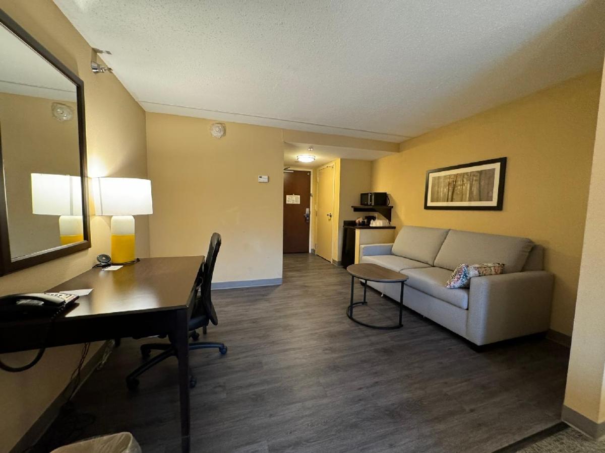 Comfort Inn&Suites Lexington Park Extérieur photo